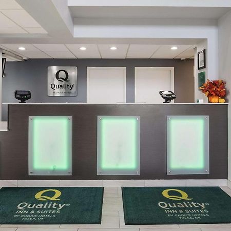 Quality Suites I-44 Tulsa Zewnętrze zdjęcie