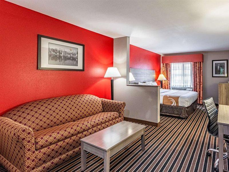 Quality Suites I-44 Tulsa Zewnętrze zdjęcie