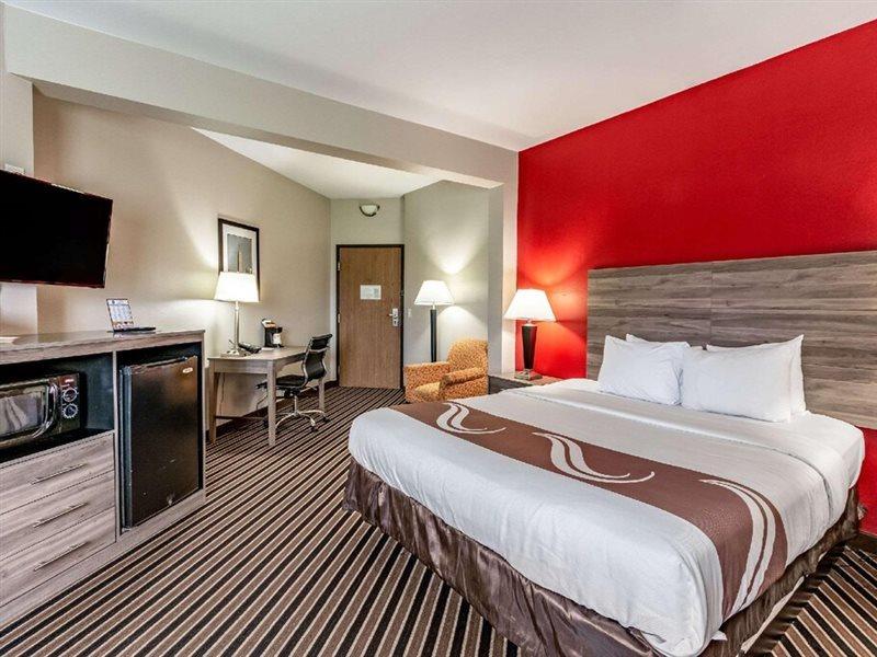 Quality Suites I-44 Tulsa Zewnętrze zdjęcie