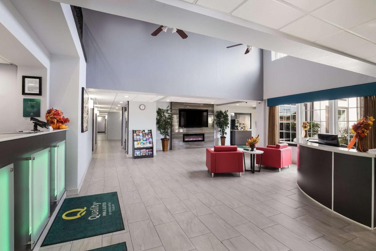 Quality Suites I-44 Tulsa Zewnętrze zdjęcie