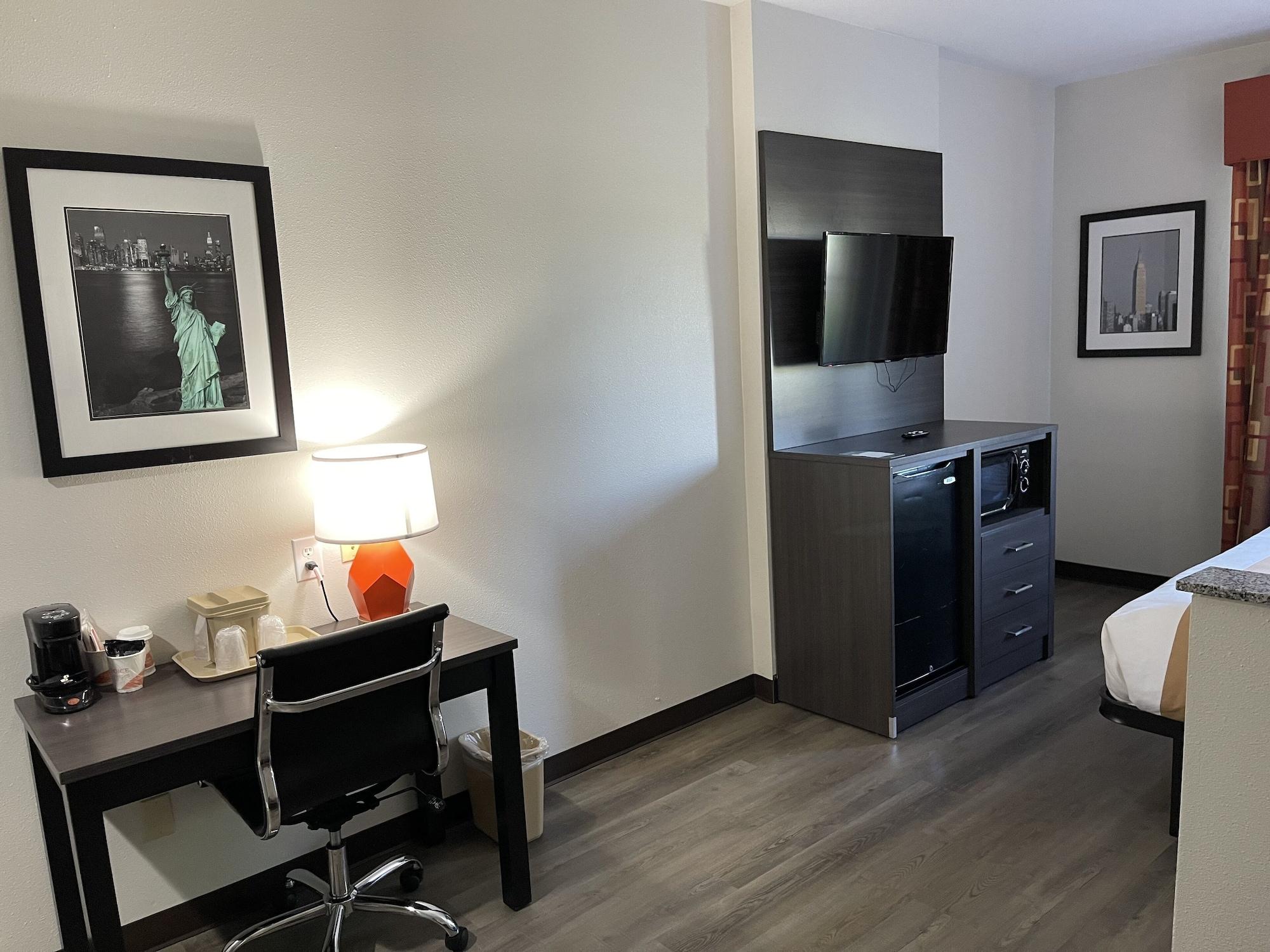 Quality Suites I-44 Tulsa Zewnętrze zdjęcie