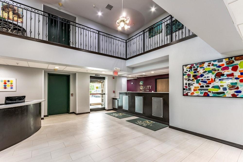 Quality Suites I-44 Tulsa Zewnętrze zdjęcie