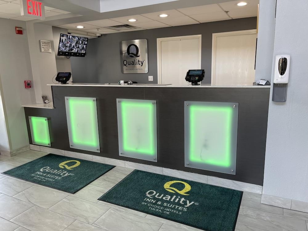 Quality Suites I-44 Tulsa Zewnętrze zdjęcie