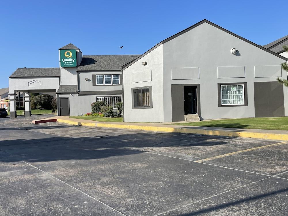 Quality Suites I-44 Tulsa Zewnętrze zdjęcie